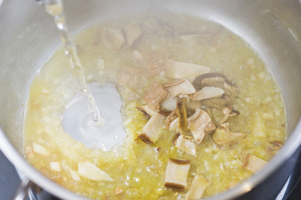 Грибной суп-пюре с картофелем - фото шага 3