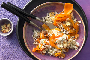Жареный рис с морковью
