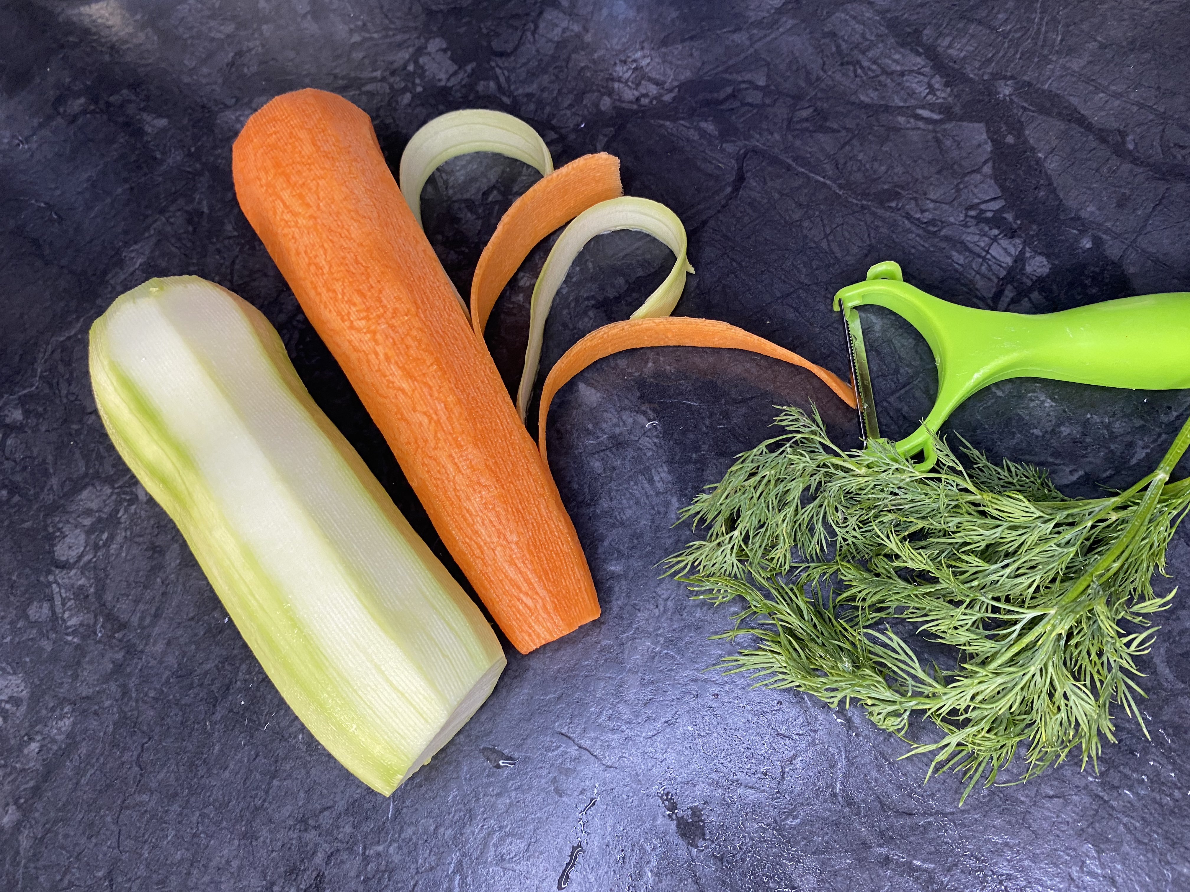 Сливочная паста из кабачка и моркови - фото шага 1